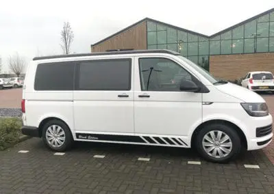 CMC Nederland - Slaaphefdak Multivan en Volkswagen Transporter 5 / 6 - Wit zijkant