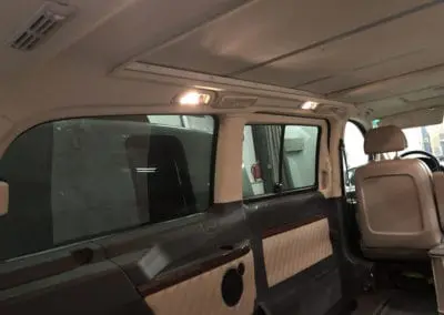 CMC Nederland - CMC Slaaphefdak Mercedes Viano / Vito - Donkere Mercedes Binnenkant